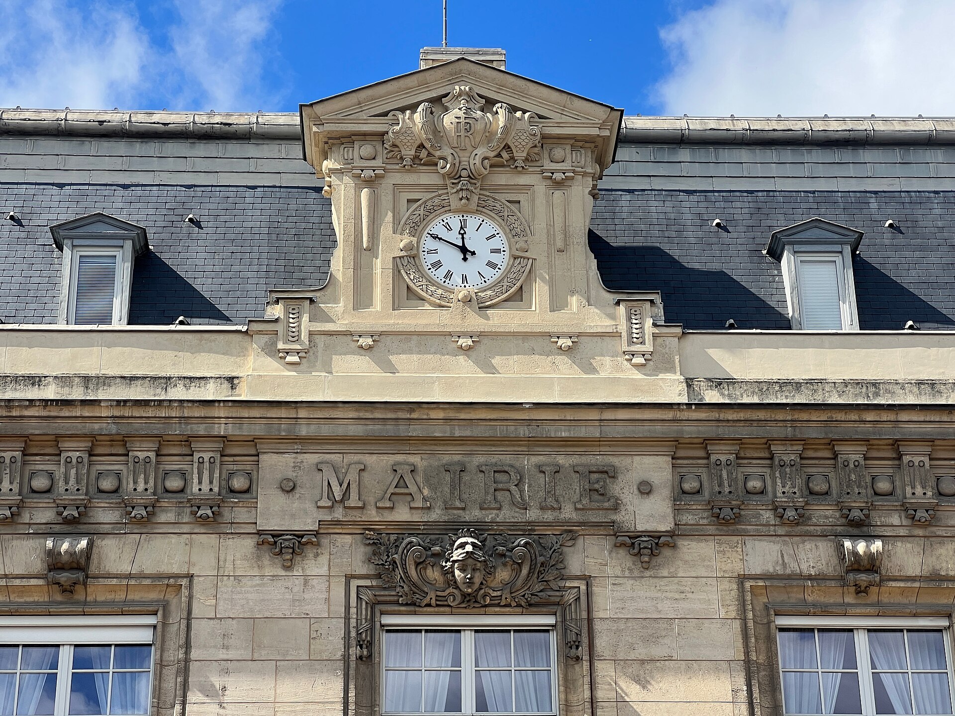 Location de benne à Vanves